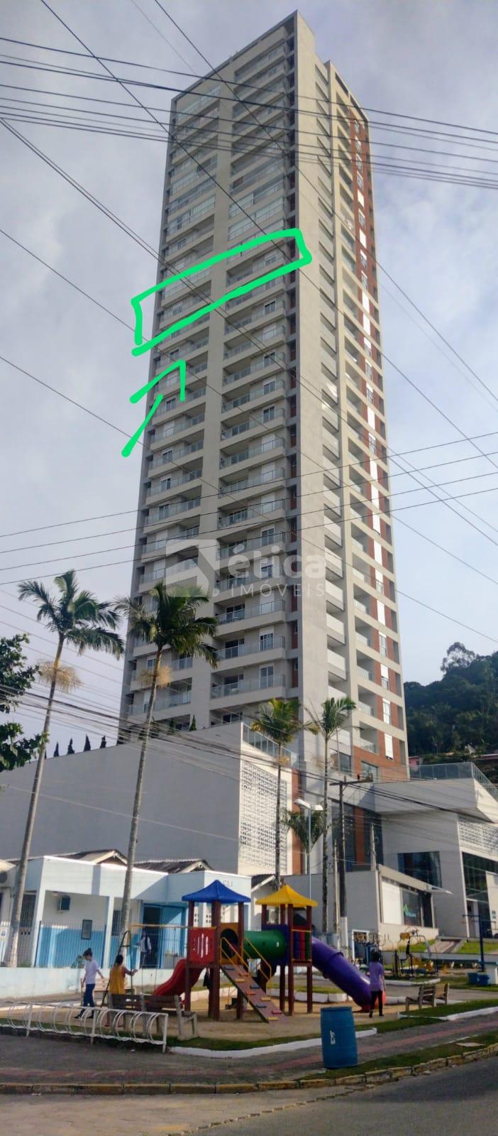   VENDO EXCELENTE APARTAMENTO DE 2 DORMITÓRIOS SENDO 1 SUÍTE NA PRAIA BRAVA EM ITAJAÍ